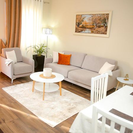 Ferienwohnung Casa Di Besarb Shkodra Exterior foto