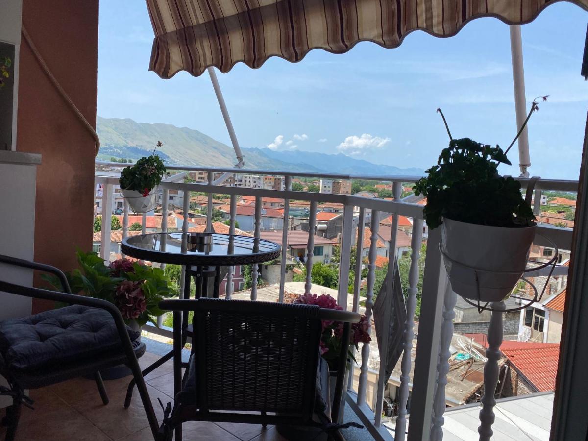 Ferienwohnung Casa Di Besarb Shkodra Exterior foto